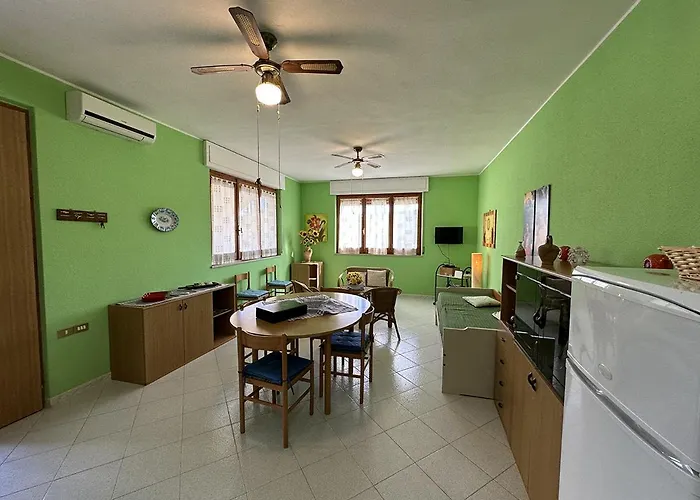 A 50 Metri Dal Mare A C36 Apartman Maladroxia