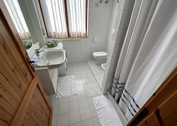 A 50 Metri Dal Mare A C36 * Maladroxia